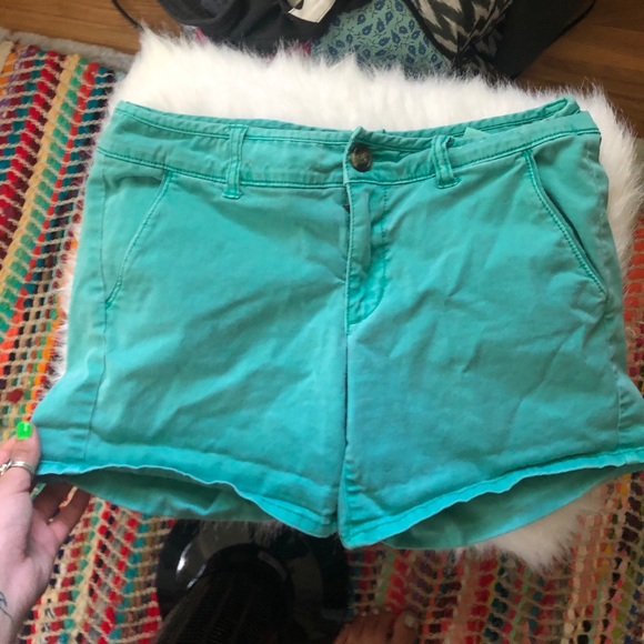 Pretty blue AE shorts - Picture 3 of 6